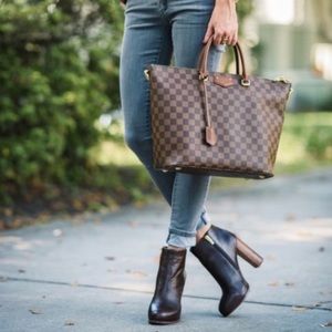 Vince Camuto Grenadine Bootie 